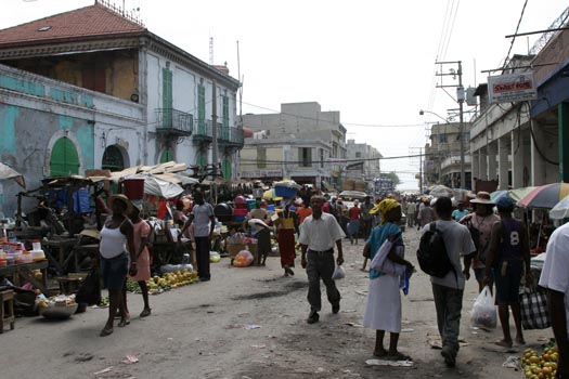 Crolla scuola 30 Morti ad Haiti