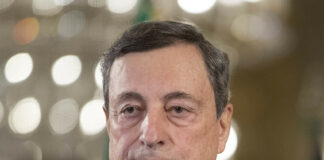 Mario Draghi, scuola al centro del programma e aperta fino a fine giugno.