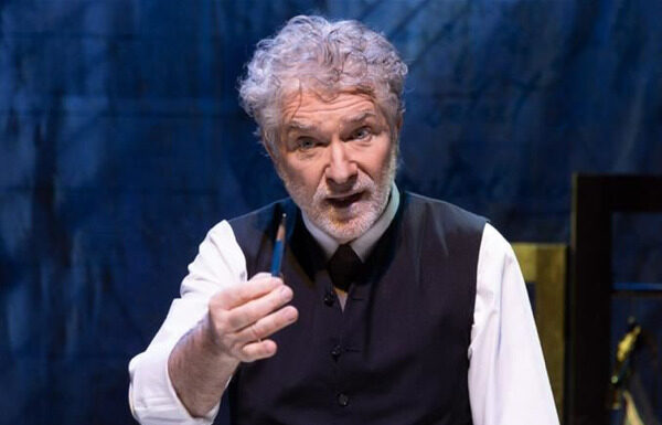 “ln scena con Buzzati e GioeleDix: una notte di carta e teatro alla Sala Umberto