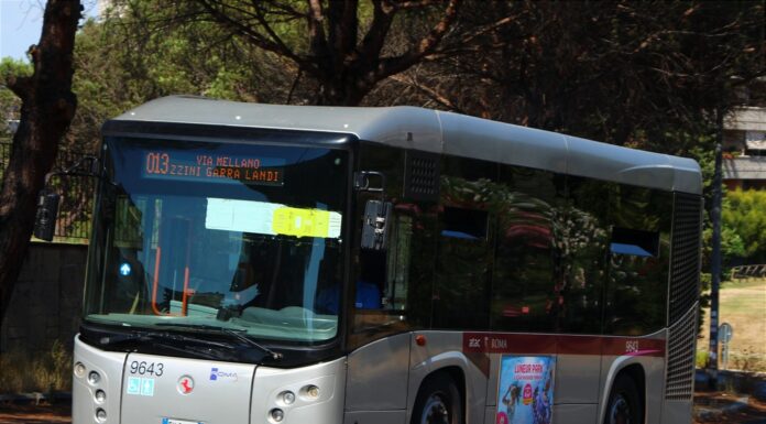 Litorale e Giardino Di Roma abbandonati: 013 e 013D di Roma TPL: il mistero delle corse sparite Linea 013 a singhiozzo