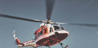 Caduta dalla finestra di una scuola a Pescara: tredicenne ricoverata in ospedale