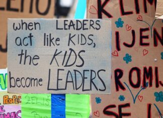 Scuola elementare, sciopero Cobas contro i test Invalsi Sciopero