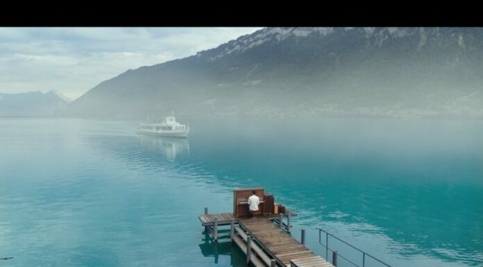 “Crash landing on you” la serie romantica coreana dei record rende ancora più ricchi gli svizzeri Netflix: Serie Crash Landing on You