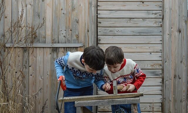 “Che i figli facciano il lavoro dei padri”. L’ennesima dichiarazione fuori dalle righe di Briatore accende la polemica.