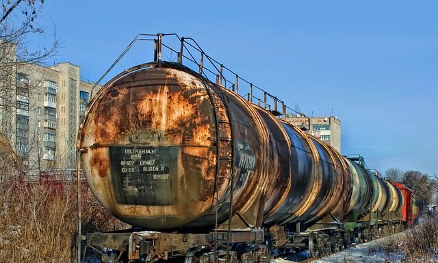 Ucraina: la guerra provoca danni ambientali record di 52 miliardi di euro Ucraina - Enormi danni all'ambiente