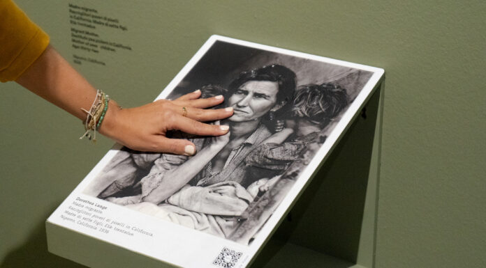 Camera: Nasce il primo museo della fotografia tattile a Torino