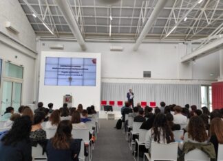 Concluso il Cooperative AI Learning: 12 scuole di Bologna esplorano l’intelligenza artificiale