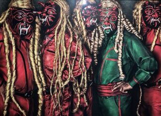 Mario Testino: “A Beautiful World” – I Colori del mondo in Mostra a Roma