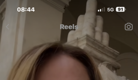 Il Reel di Giorgia Meloni: Gli Auguri agli Studenti Italiani scatenano gli Indiani