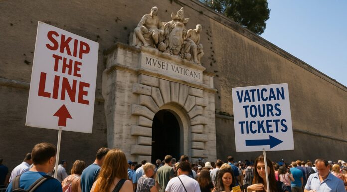 Vatican Museum and Sistine Chapel: How to Avoid Tourist Traps and Tickets the Smart Way